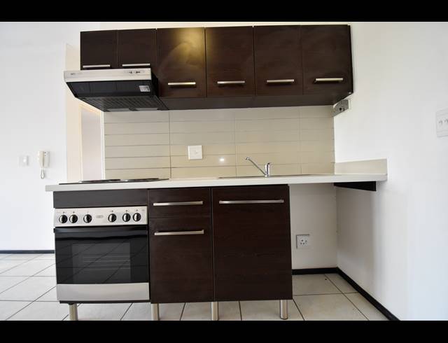 2 BEDROOM APARTMENT FOR SALE IN NORTH RIDING